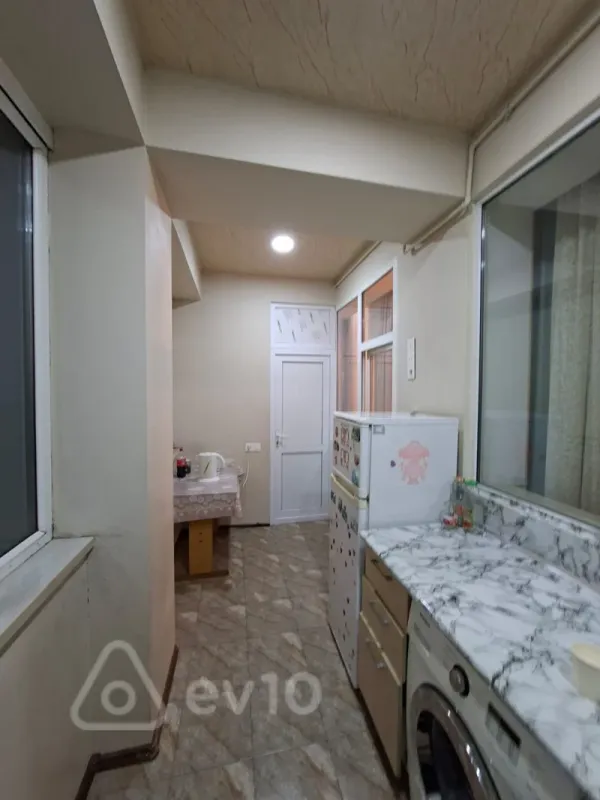 Satılır 2 otaqlı yeni tikili 61 m²