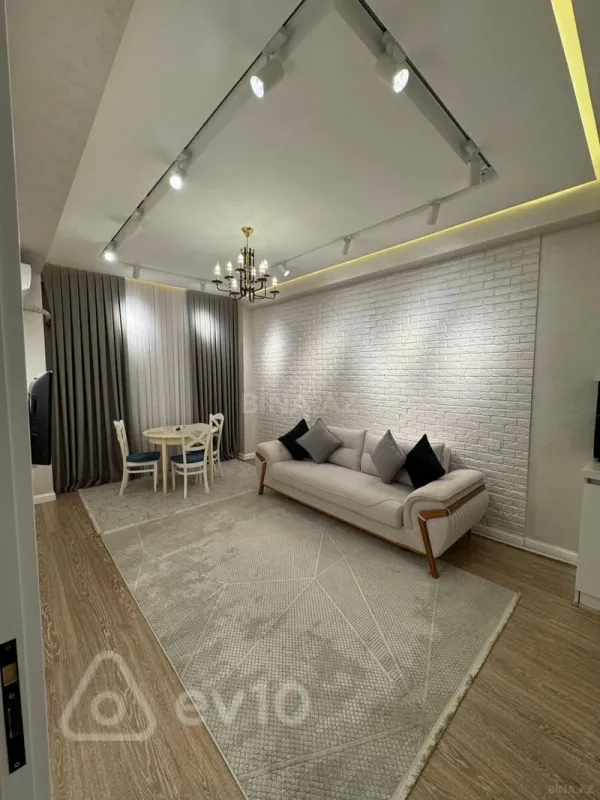 Satılır 2 otaqlı yeni tikili 46 m²
