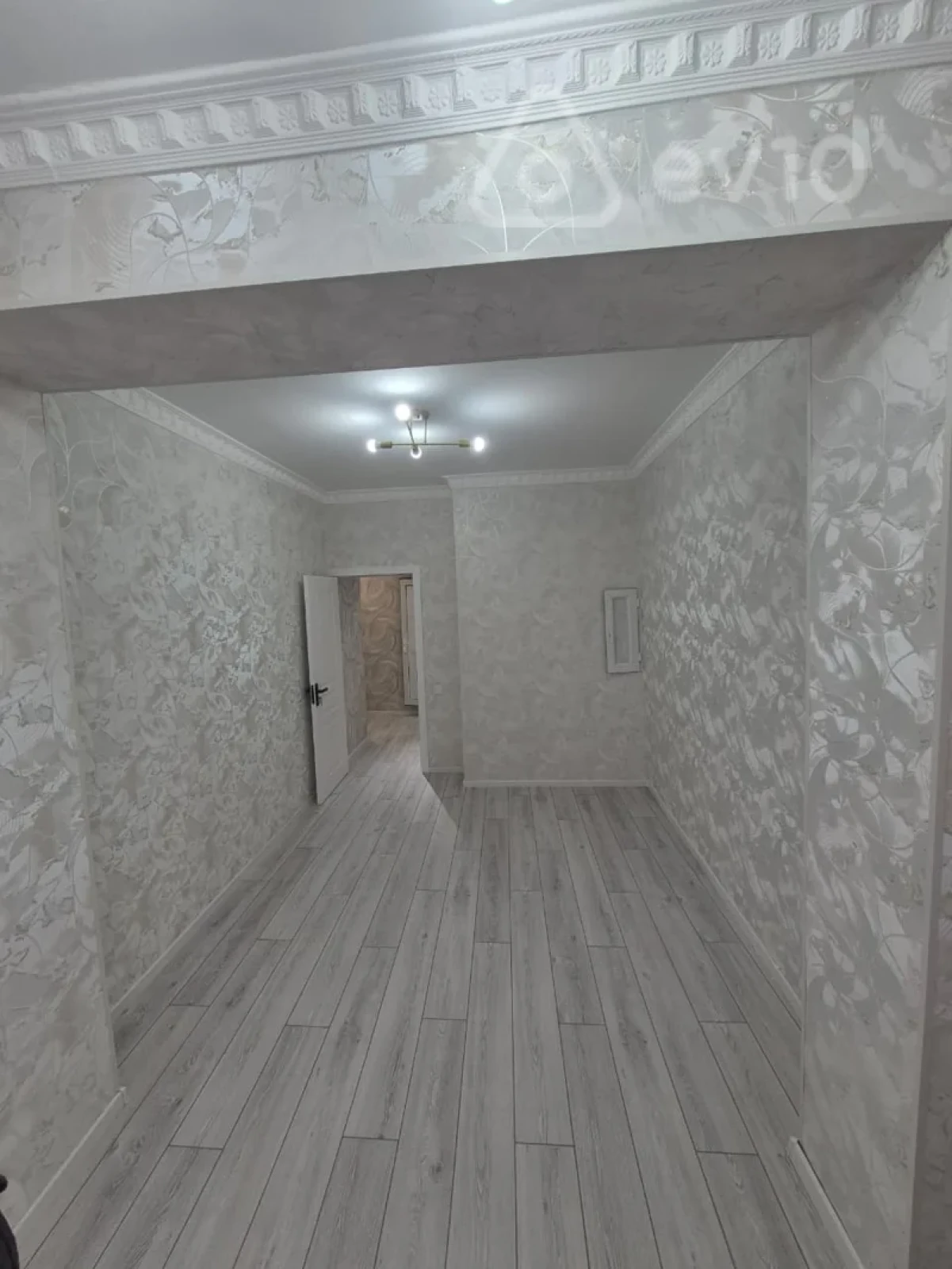Satılır 2 otaqlı yeni tikili 50 m²