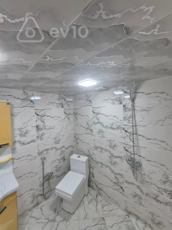 Satılır 2 otaqlı yeni tikili 50 m²