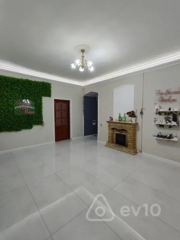 Kirayə verilir 2 otaqlı ofis 65 m²