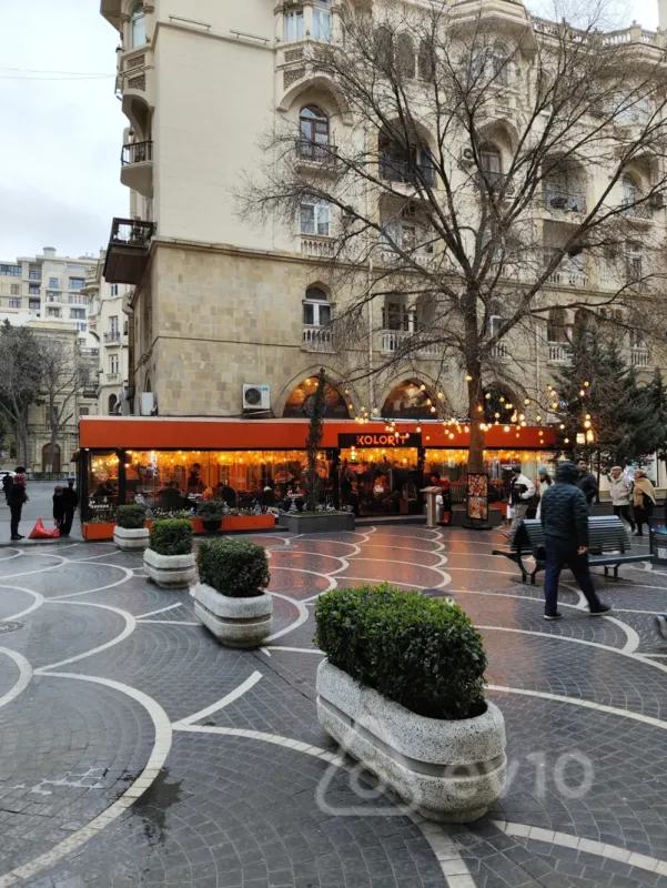 Kirayə verilir 2 otaqlı ofis 65 m²