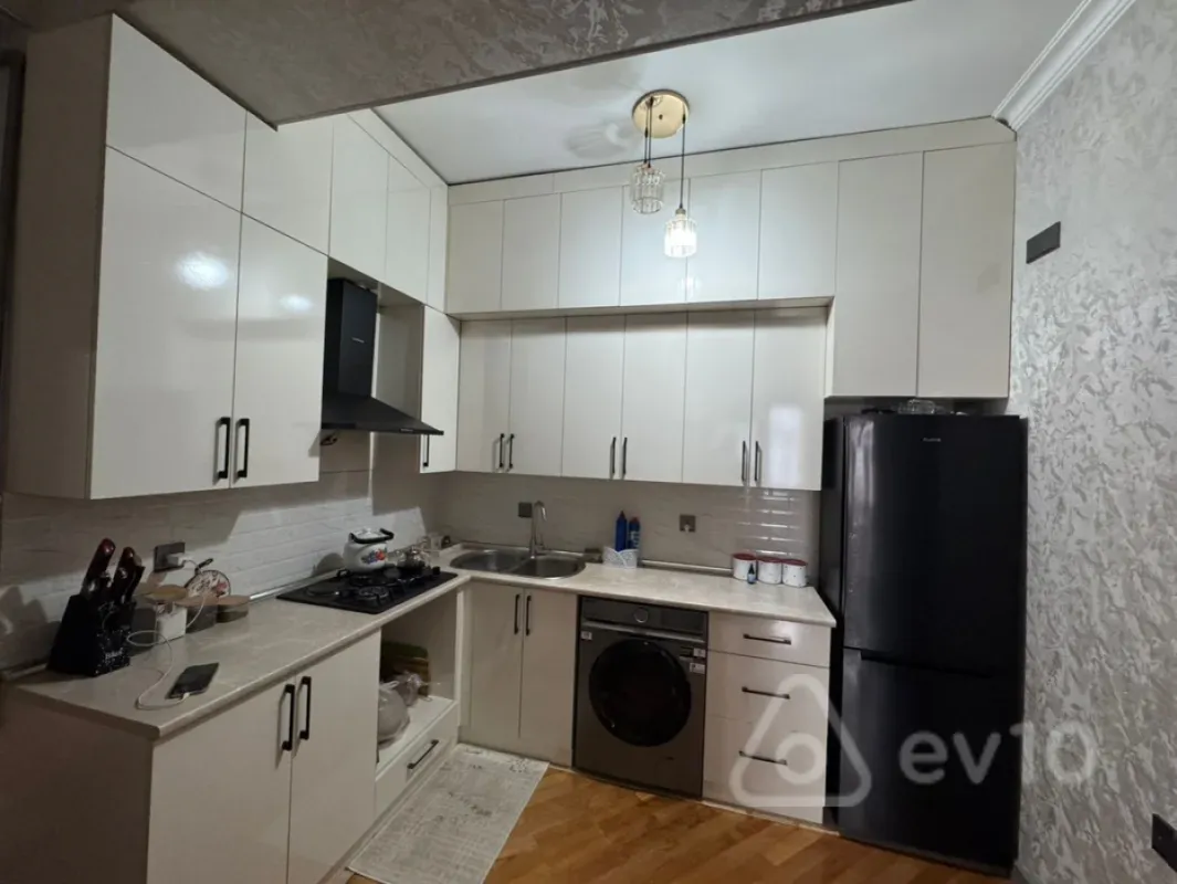 Satılır 3 otaqlı yeni tikili 96 m²