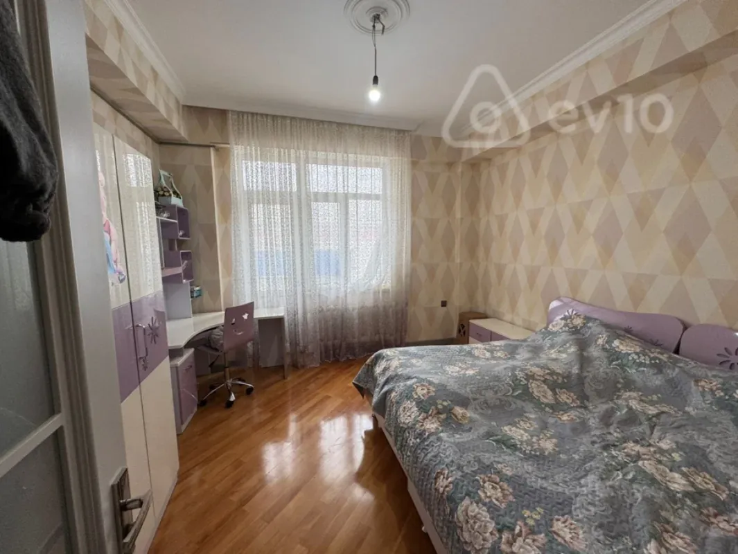 Satılır 3 otaqlı yeni tikili 96 m²