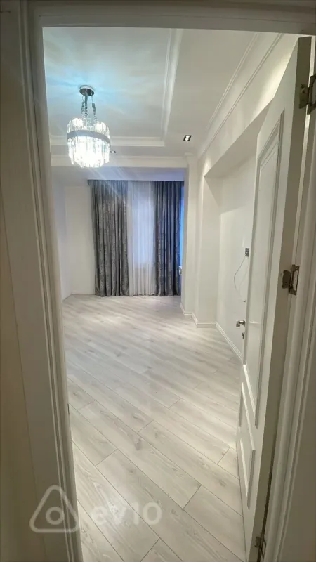 Satılır 3 otaqlı yeni tikili 135 m²