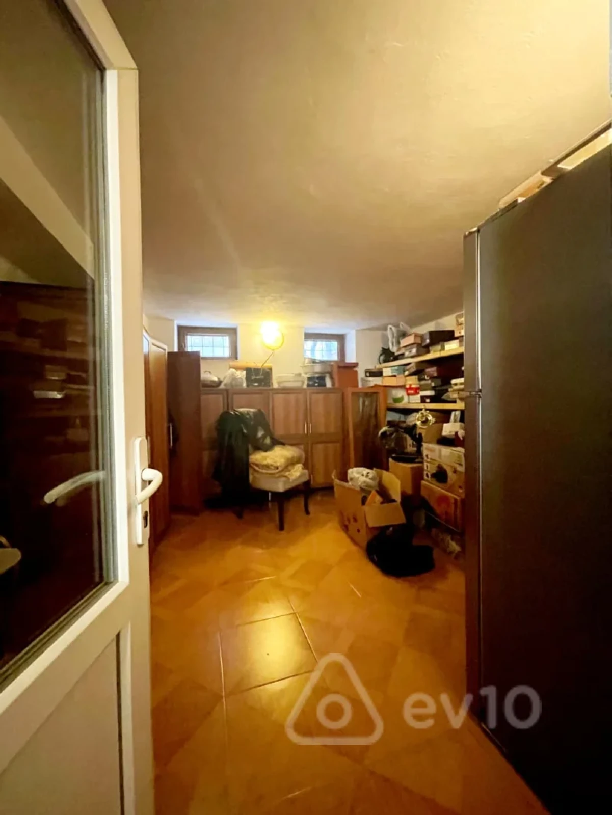 Satılır 7 otaqlı həyət evi 230 m²