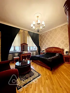 Satılır 7 otaqlı həyət evi 230 m²