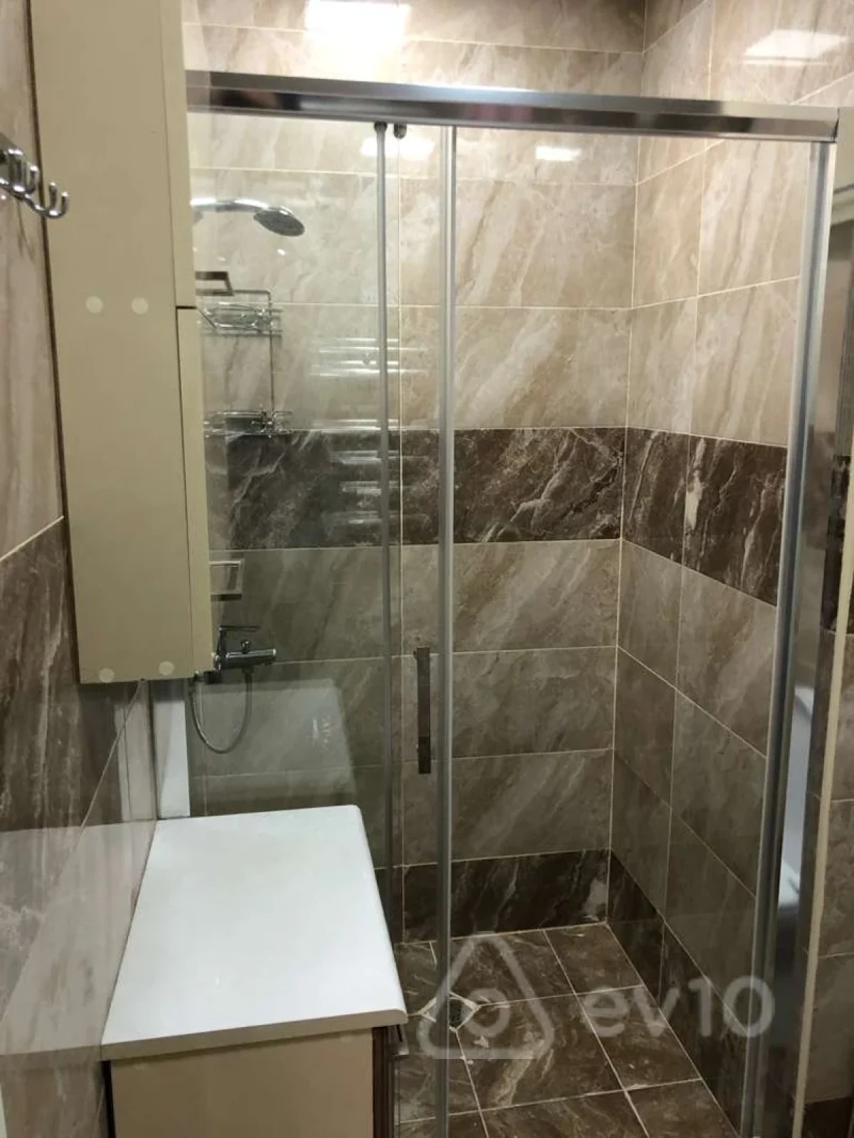 Satılır 2 otaqlı yeni tikili 55 m²