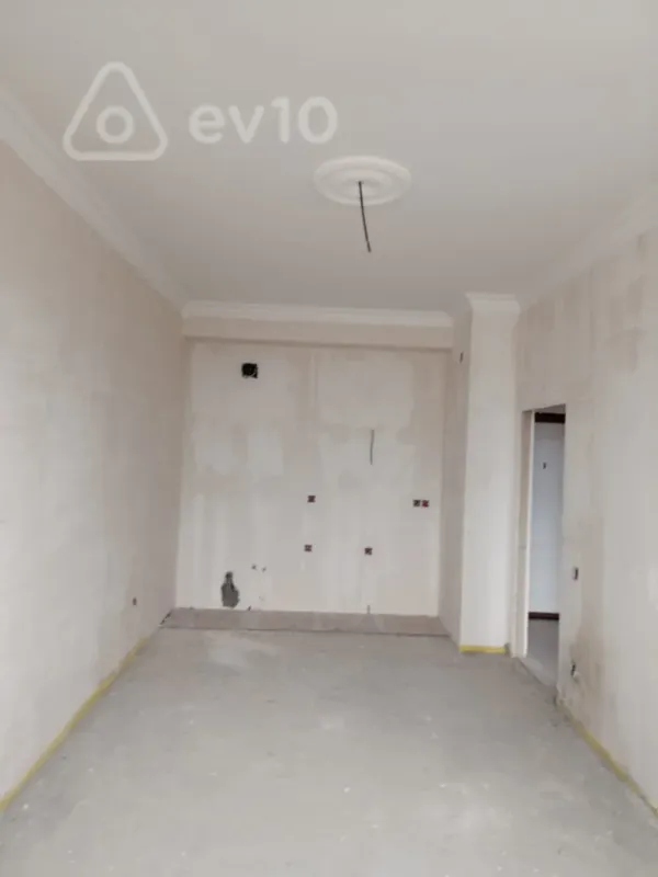 Satılır 2 otaqlı yeni tikili 45 m²