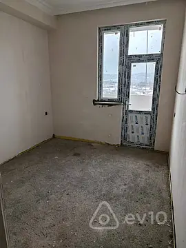 Satılır 2 otaqlı yeni tikili 45 m²