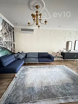 Satılır 2 otaqlı yeni tikili 100 m²