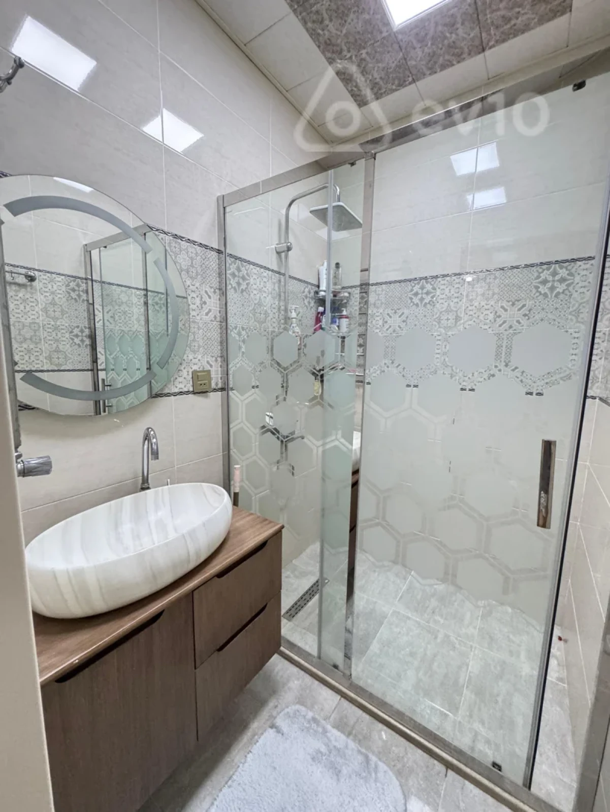 Satılır 2 otaqlı yeni tikili 100 m²