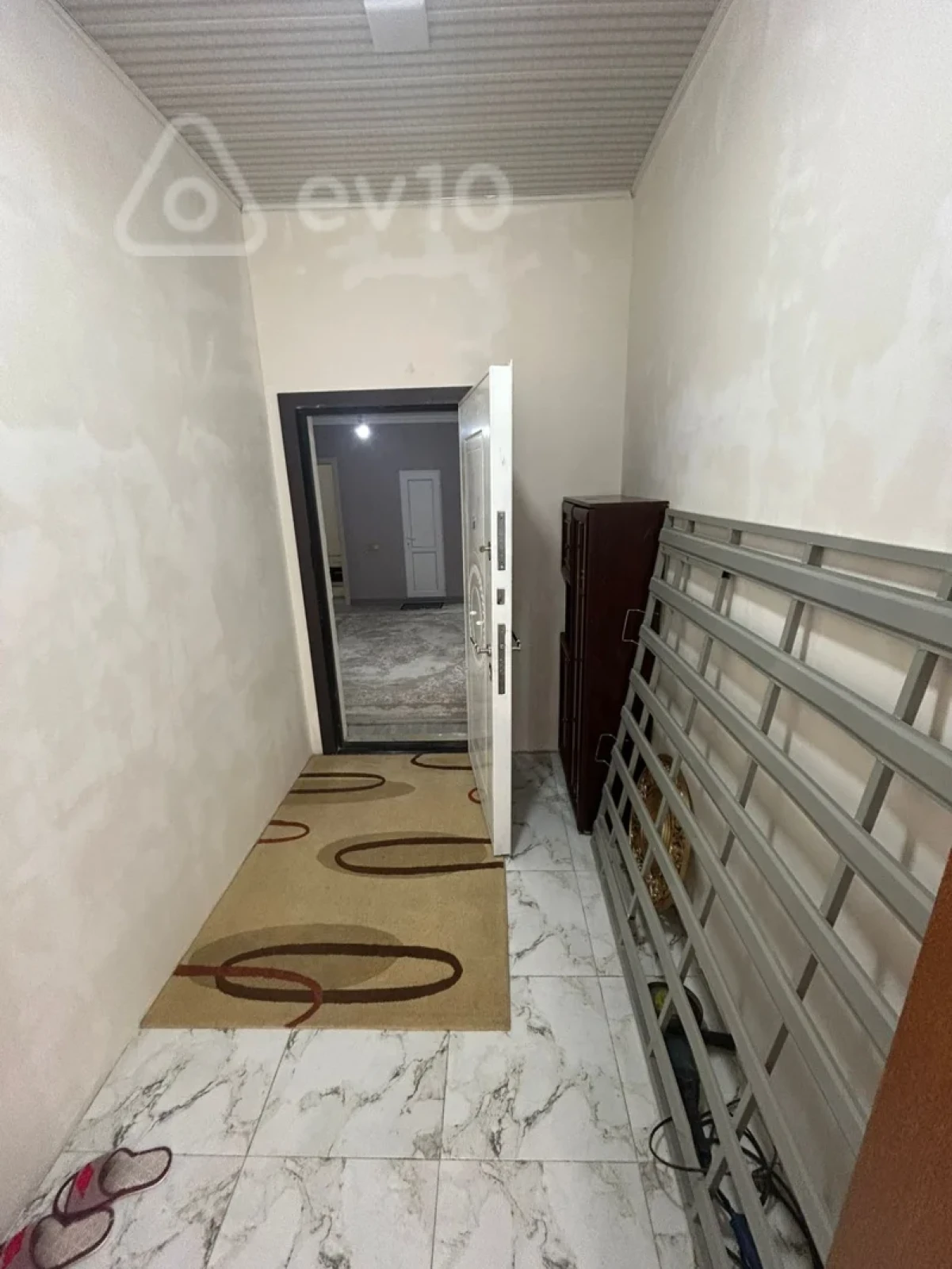 Satılır 4 otaqlı həyət evi 113 m²
