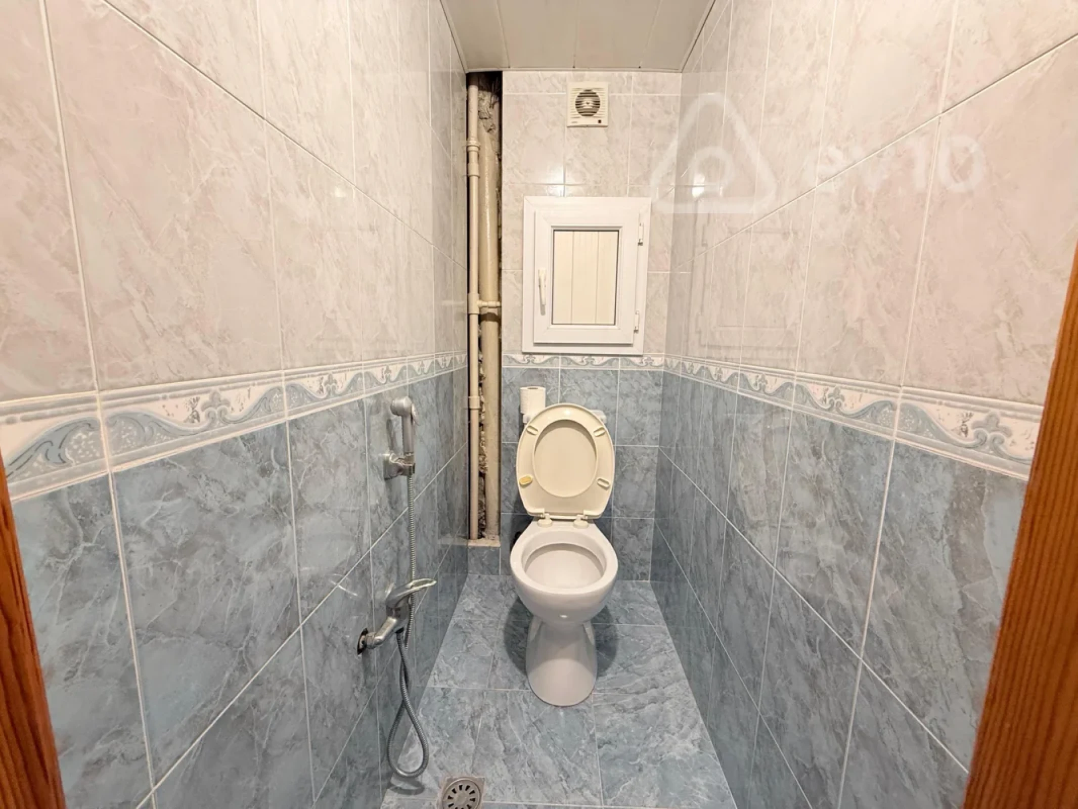 Satılır 3 otaqlı köhnə tikili 90 m²
