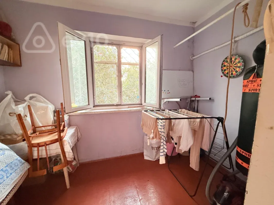 Satılır 3 otaqlı köhnə tikili 90 m²