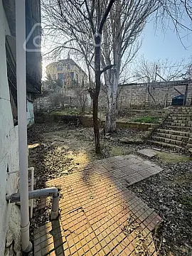 Satılır 5 otaqlı həyət evi 135 m²