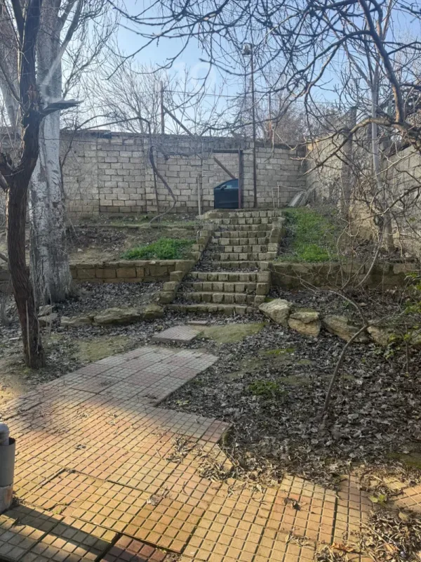 Satılır 5 otaqlı həyət evi 135 m²