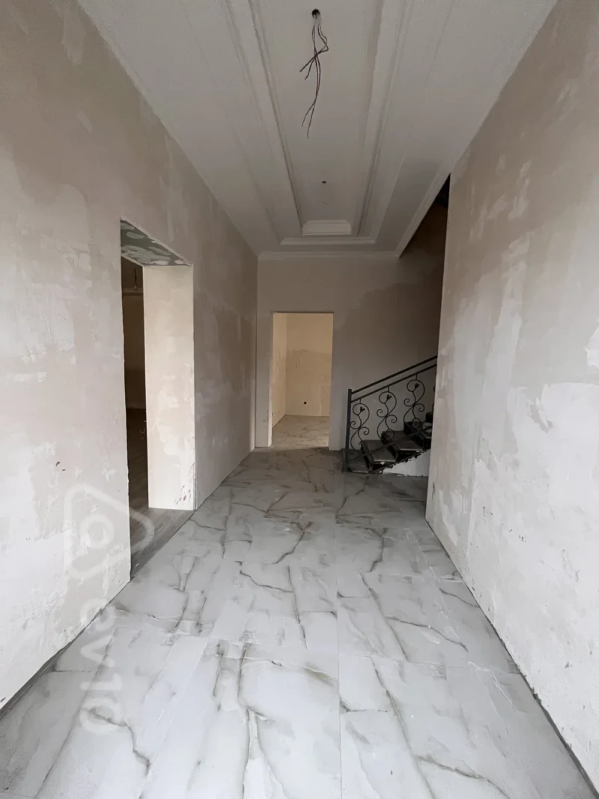Satılır 6 otaqlı həyət evi 212 m²