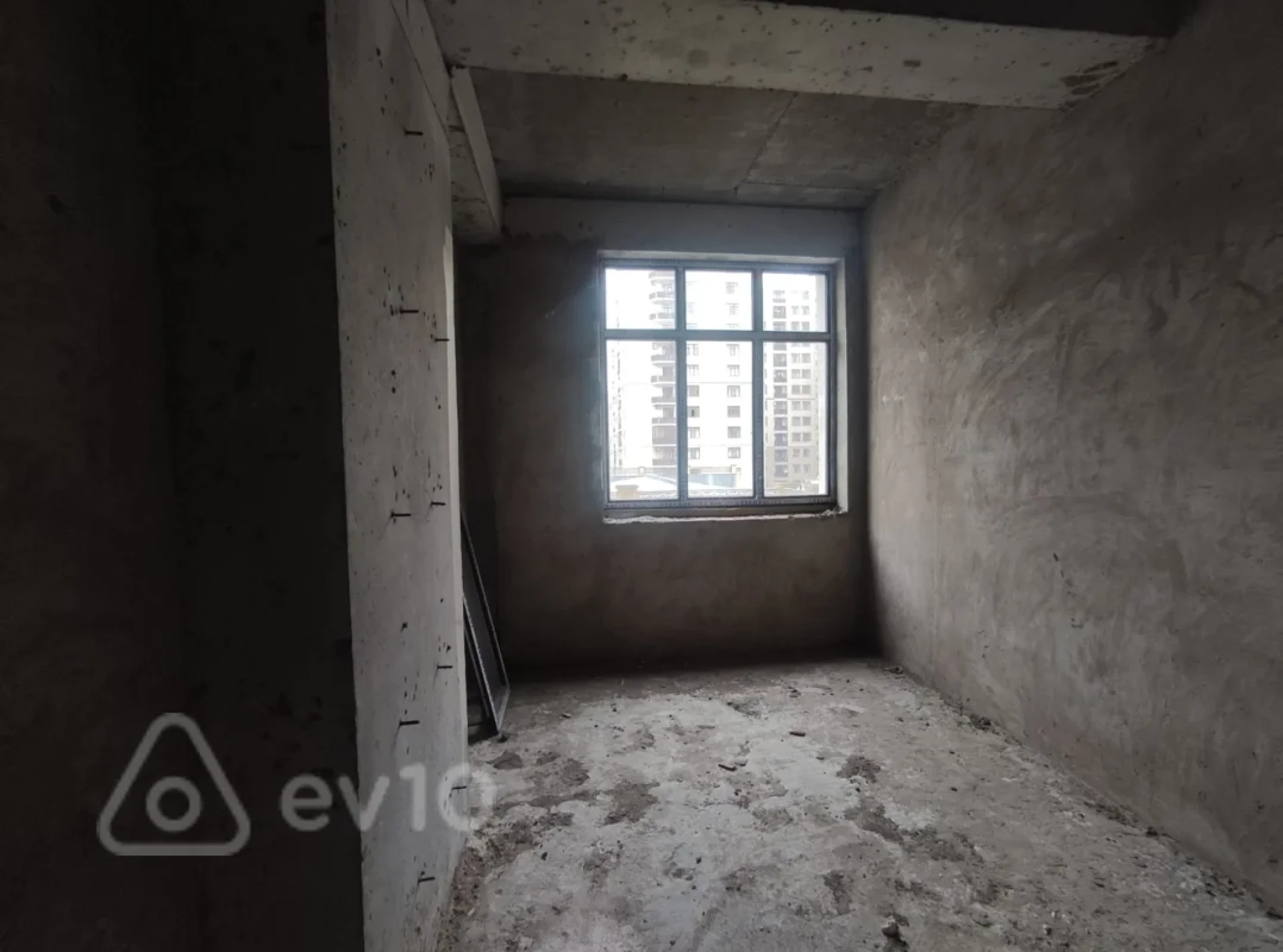 Satılır 3 otaqlı yeni tikili 89 m²