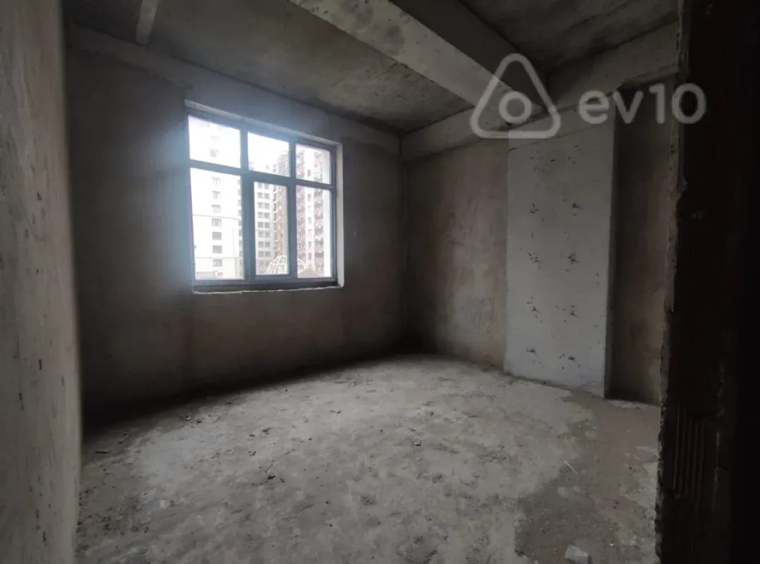 Satılır 3 otaqlı yeni tikili 89 m²