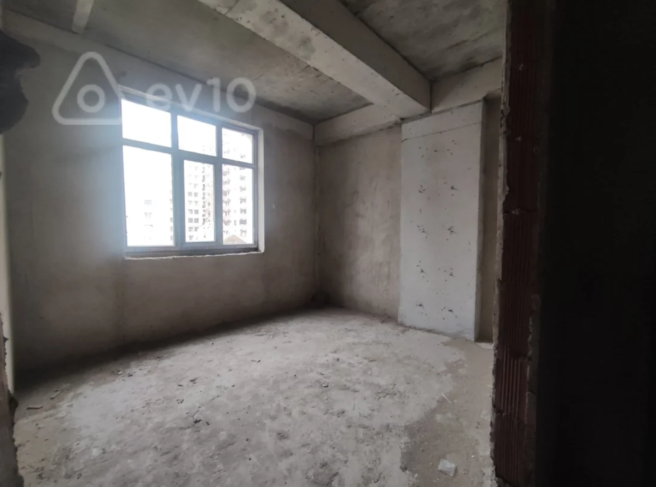 Satılır 3 otaqlı yeni tikili 89 m²