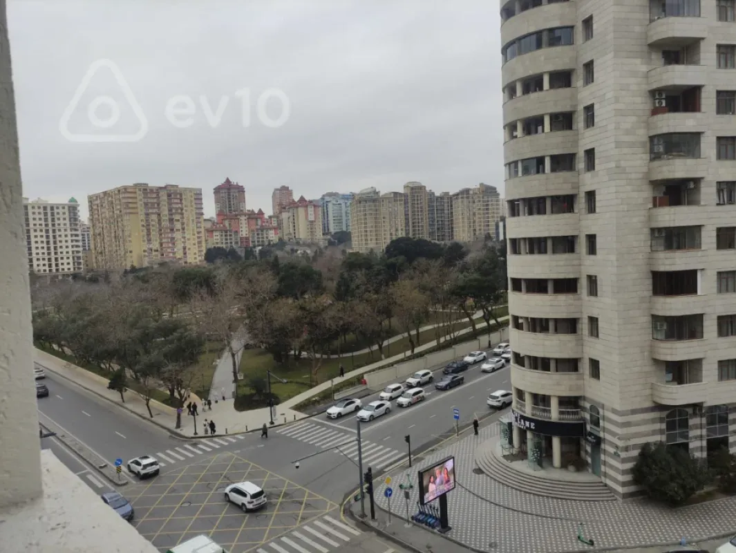 Satılır 3 otaqlı yeni tikili 89 m²