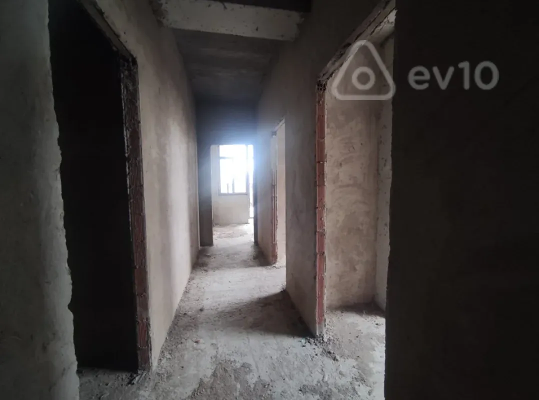 Satılır 3 otaqlı yeni tikili 89 m²