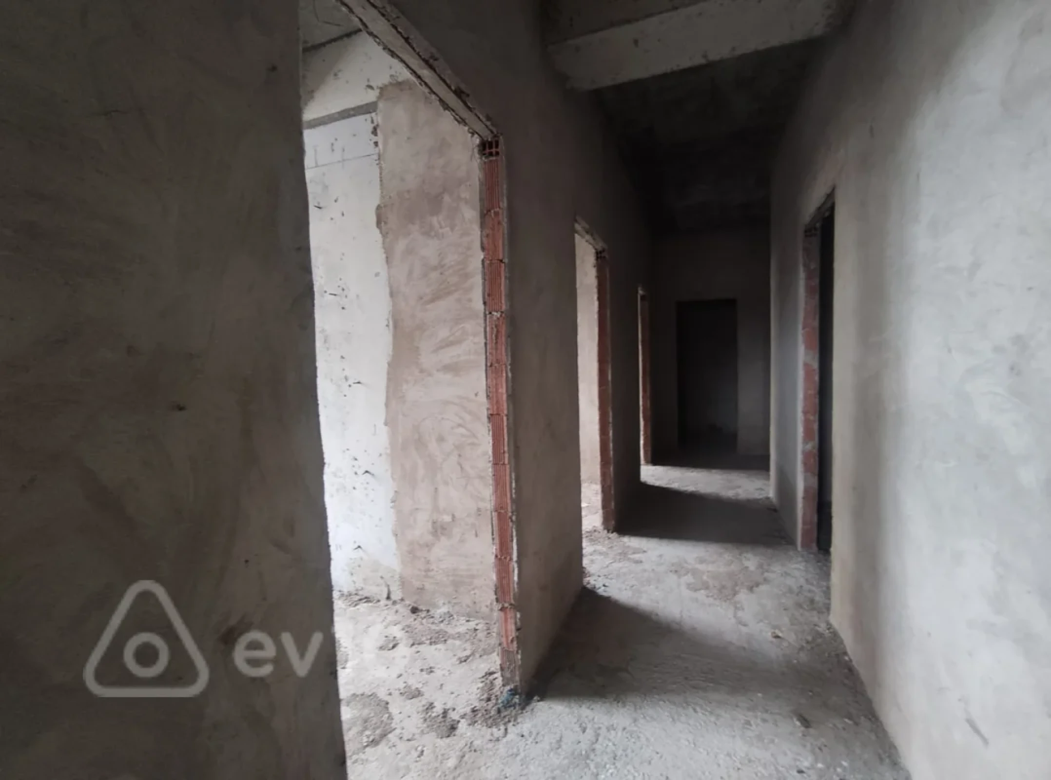 Satılır 3 otaqlı yeni tikili 89 m²