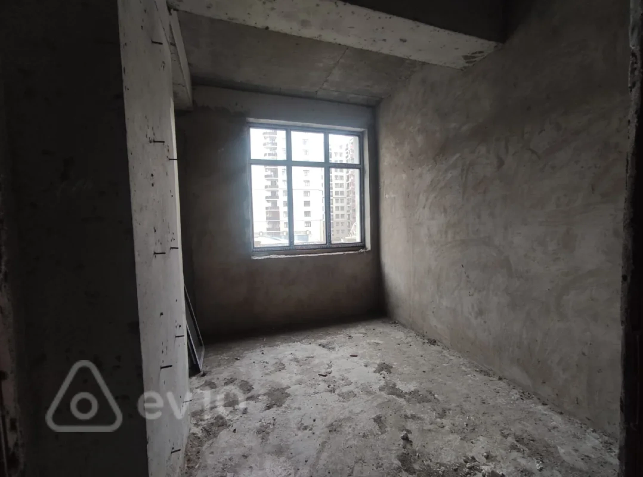 Satılır 3 otaqlı yeni tikili 89 m²