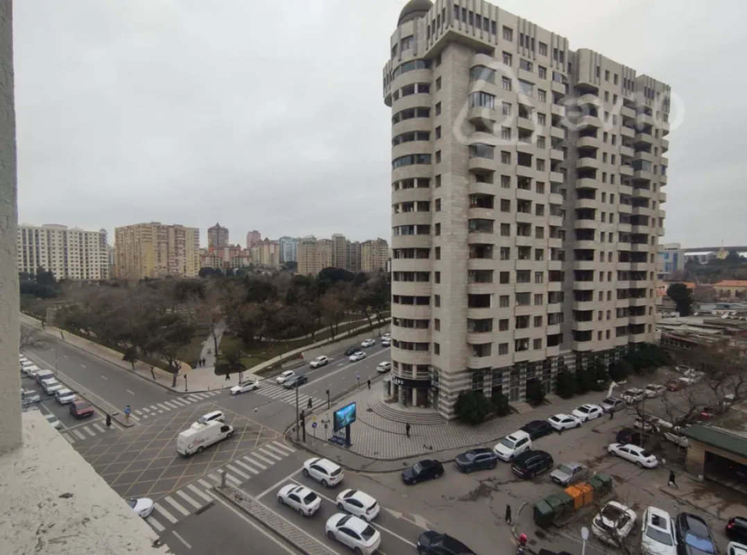 Satılır 3 otaqlı yeni tikili 89 m²