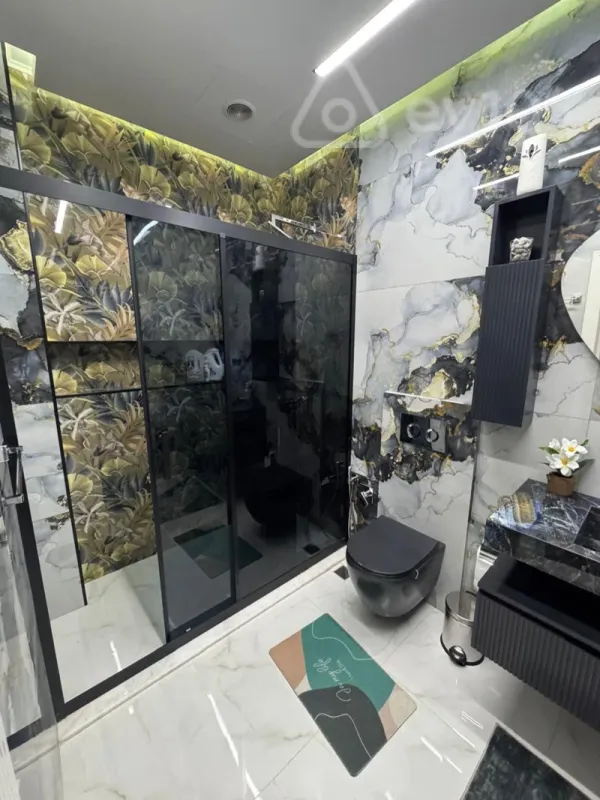 Satılır 5 otaqlı həyət evi 230 m²