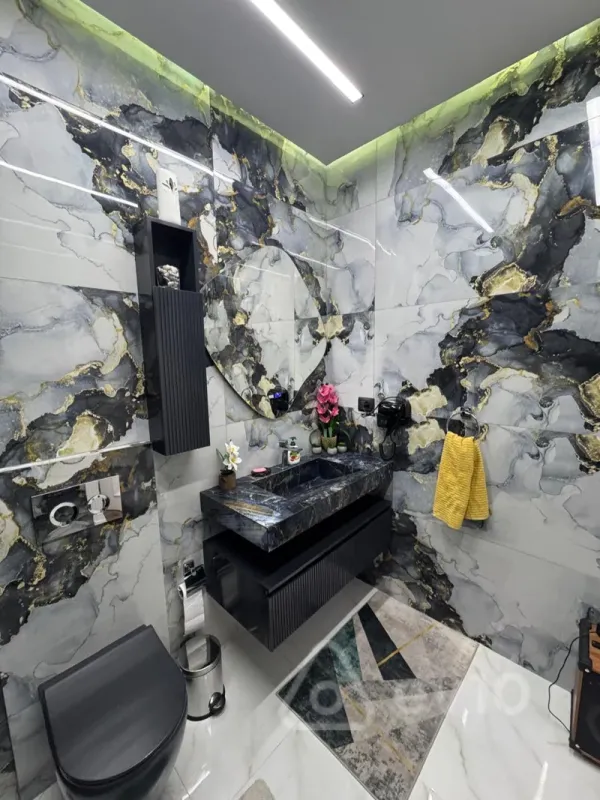 Satılır 5 otaqlı həyət evi 230 m²