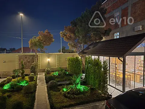 Satılır 5 otaqlı həyət evi 230 m²