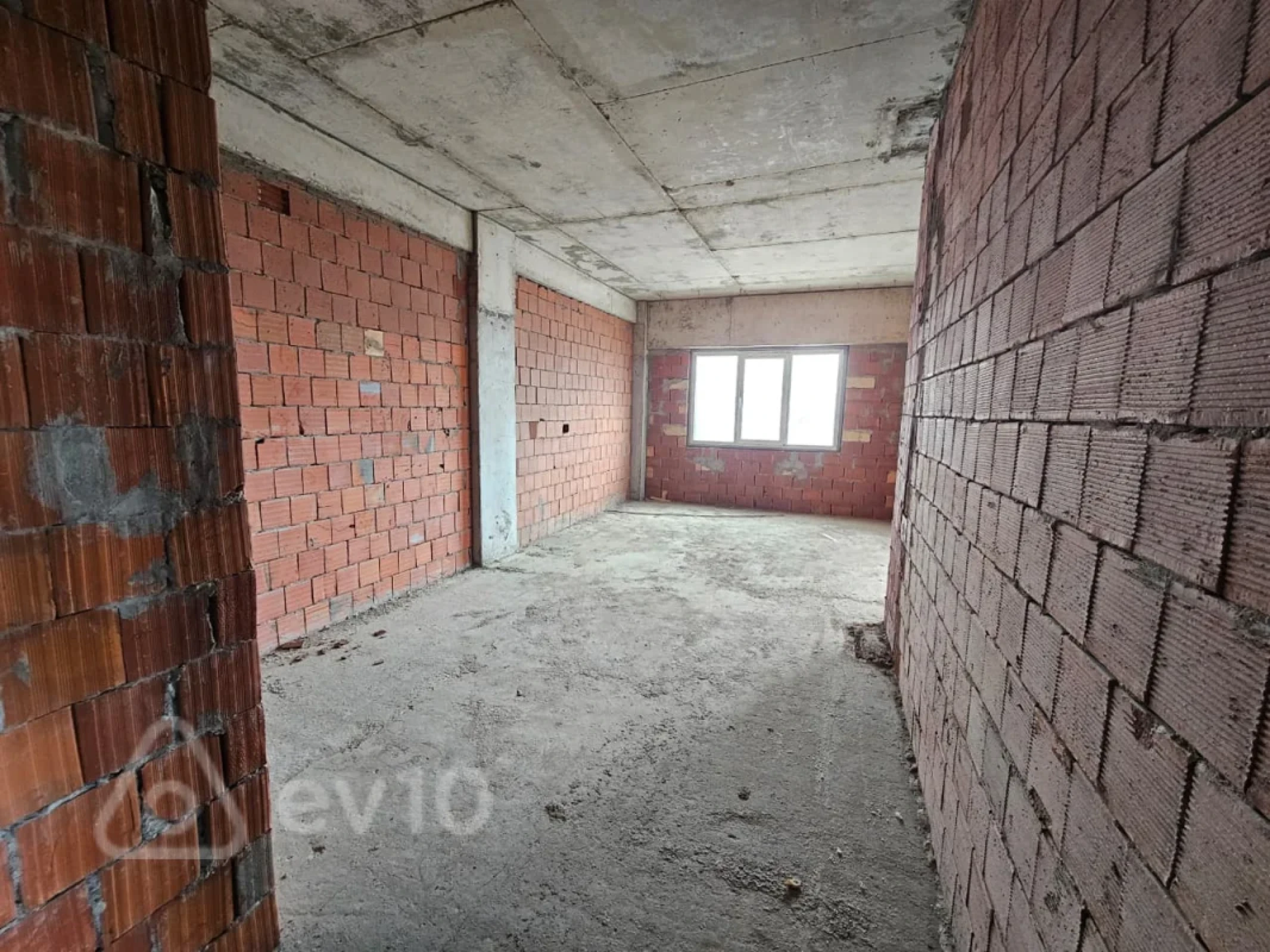 Satılır 3 otaqlı yeni tikili 186 m²