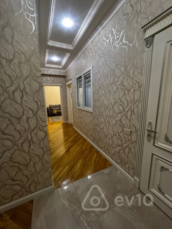 Satılır 3 otaqlı yeni tikili 98 m²