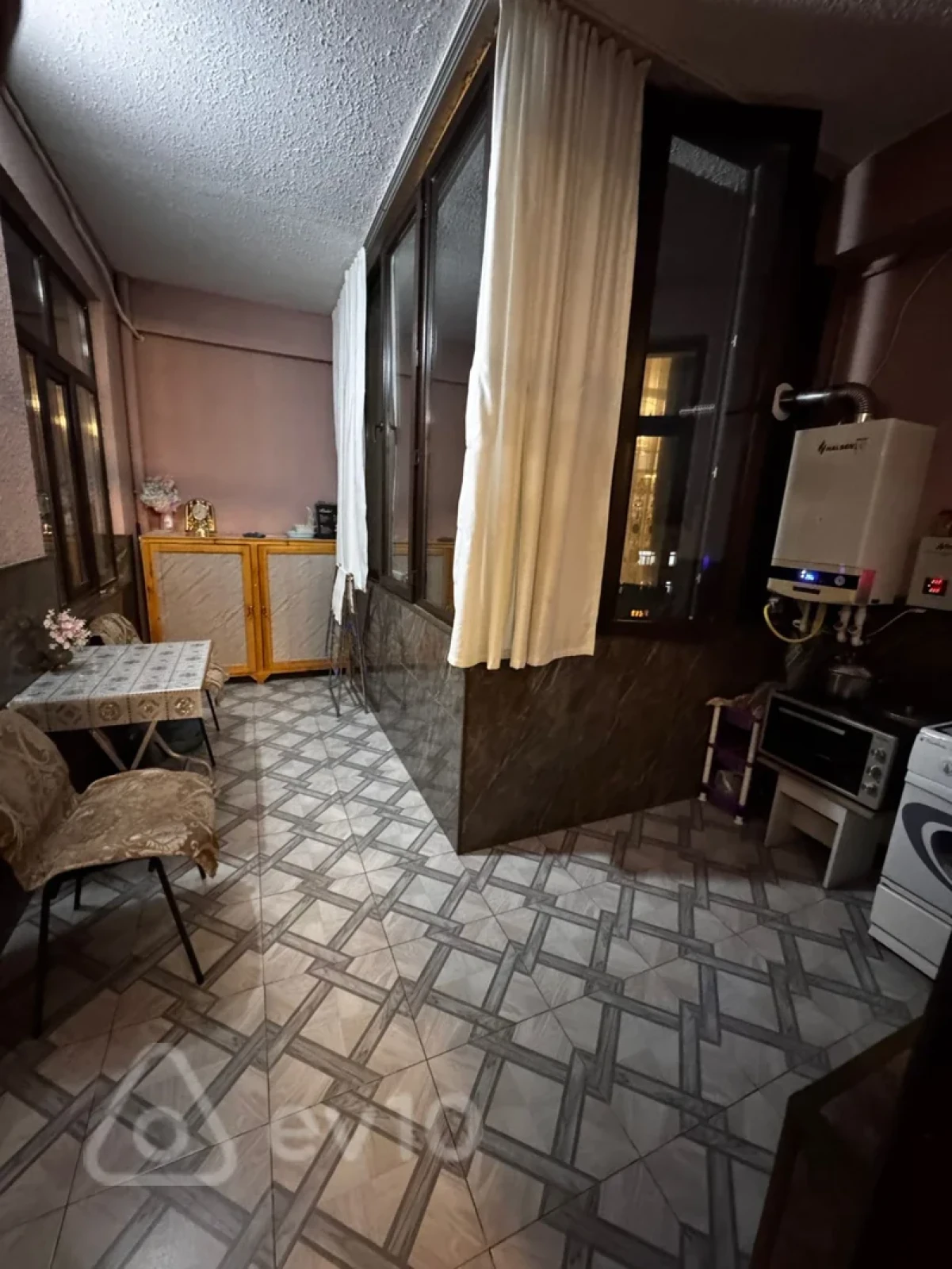 Satılır 3 otaqlı yeni tikili 98 m²