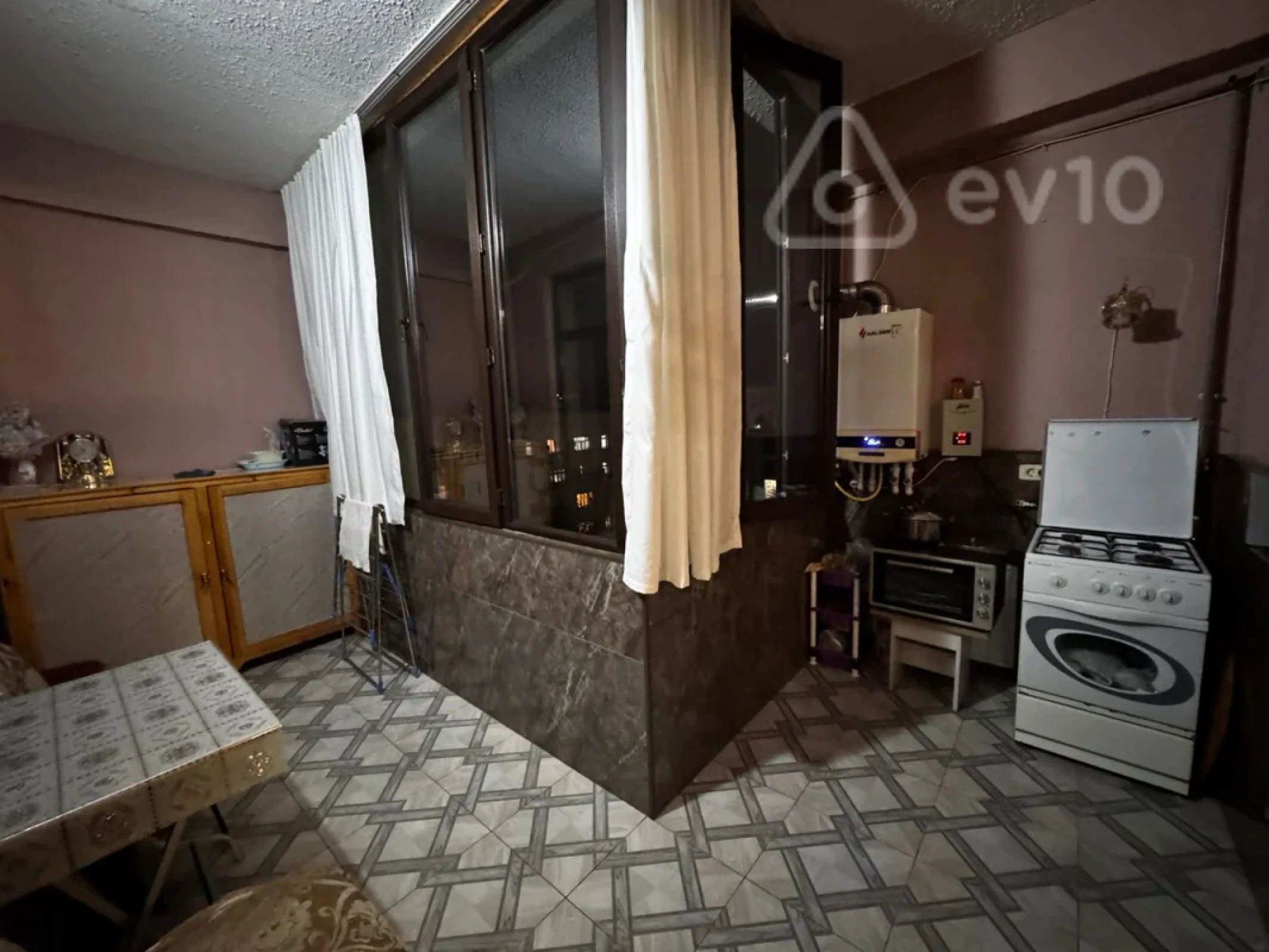 Satılır 3 otaqlı yeni tikili 98 m²