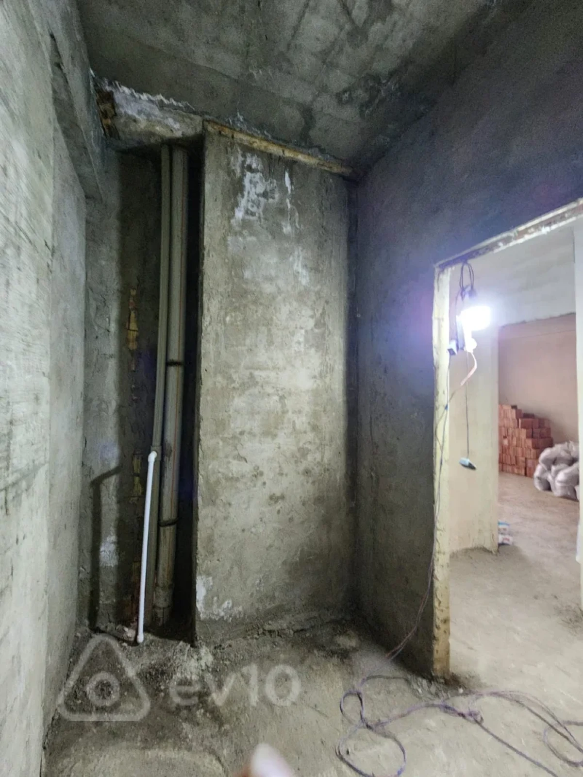 Satılır 1 otaqlı yeni tikili 53 m²