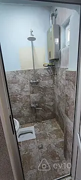 Satılır 3 otaqlı həyət evi 1500 m²