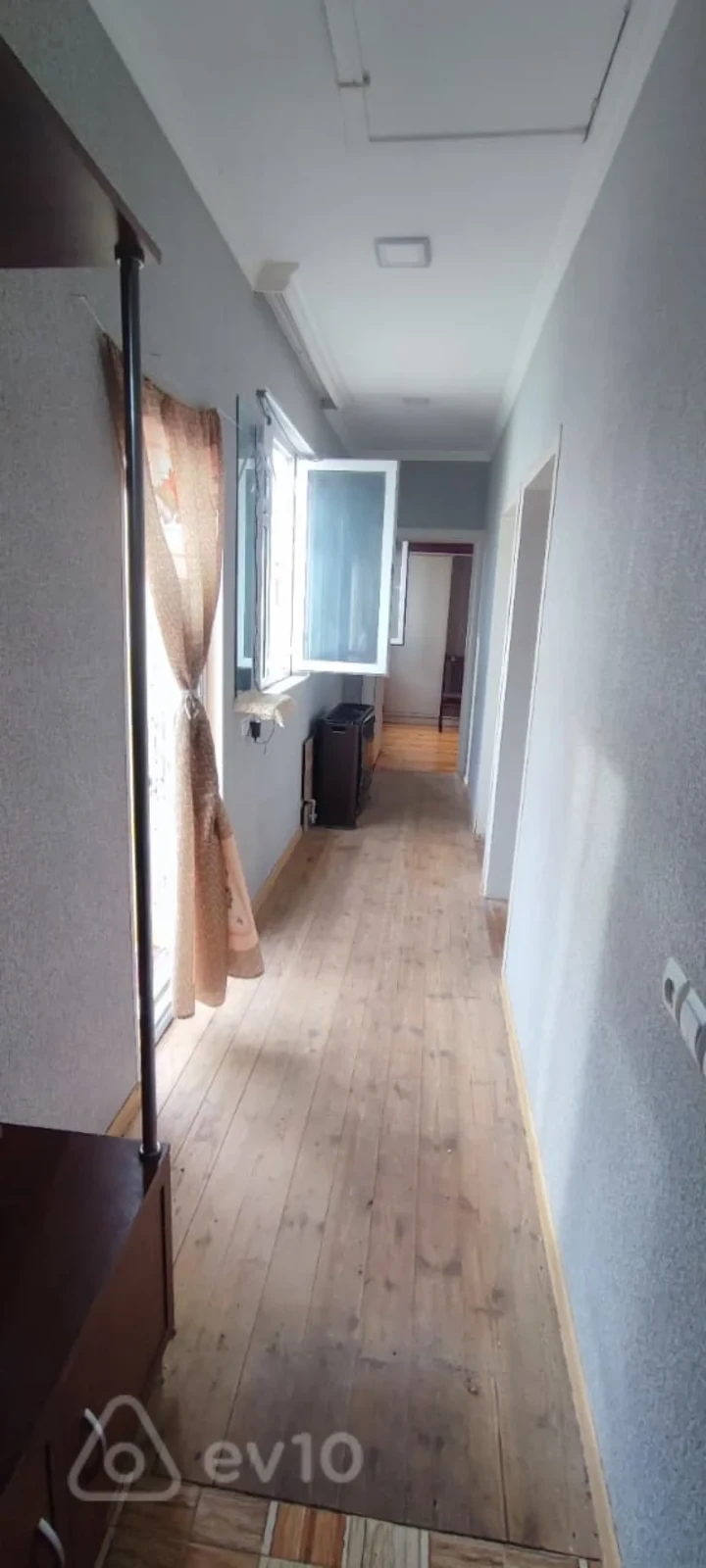 Satılır 3 otaqlı həyət evi 1500 m²