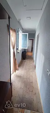Satılır 3 otaqlı həyət evi 1500 m²