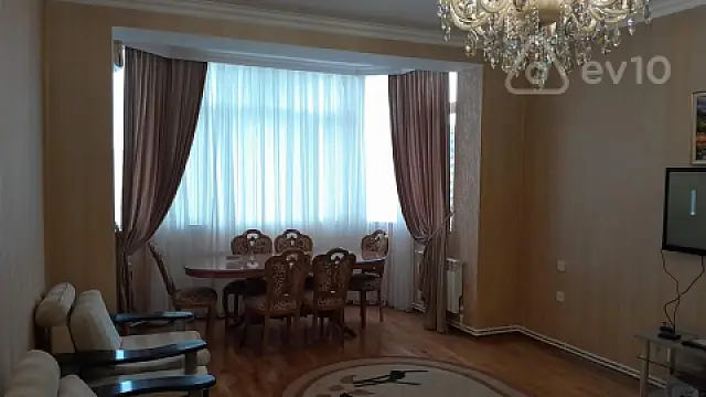 Kirayə verilir 3 otaqlı yeni tikili 120 m² — Bakı, Yasamal 3 otaq 120.00 m²