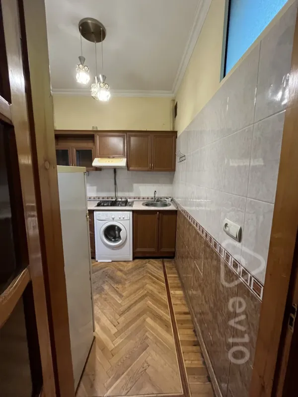 Kirayə verilir 2 otaqlı yeni tikili 60 m²