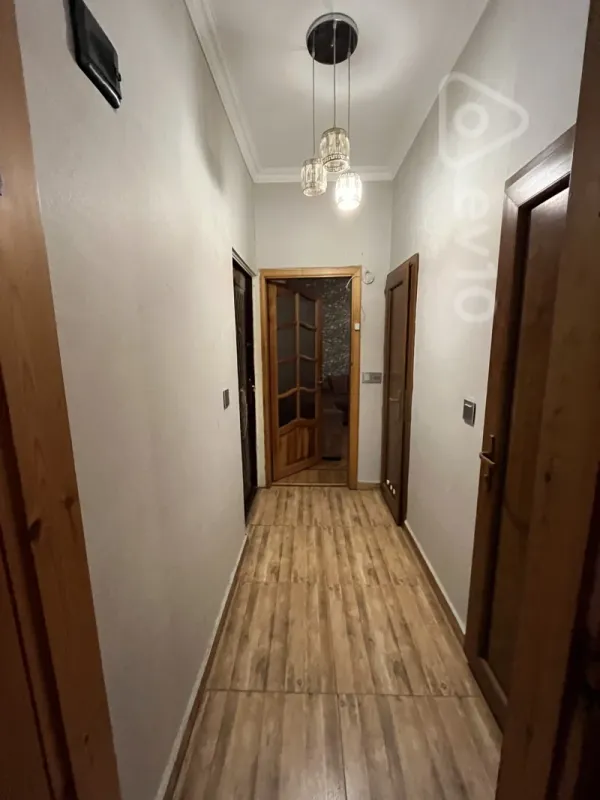 Kirayə verilir 2 otaqlı yeni tikili 60 m²