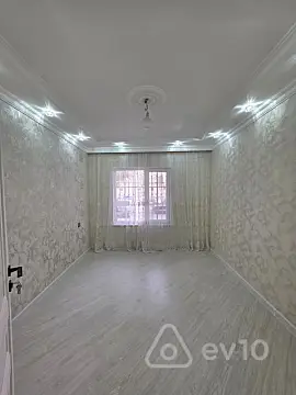 Satılır 1 otaqlı köhnə tikili 60 m² — Bakı, Suraxanı 1 otaq 60.00 m²