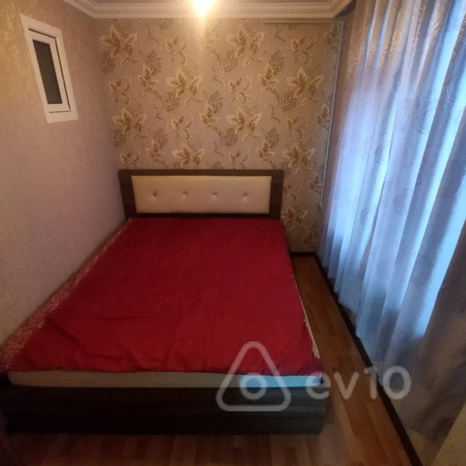 Kirayə verilir 2 otaqlı köhnə tikili 38 m²