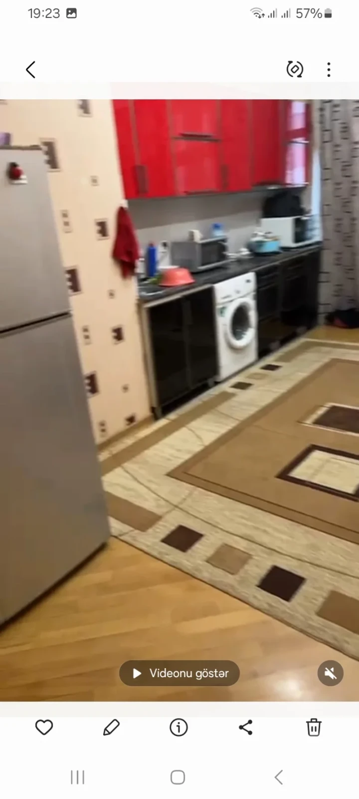 Kirayə verilir 2 otaqlı yeni tikili 90 m²