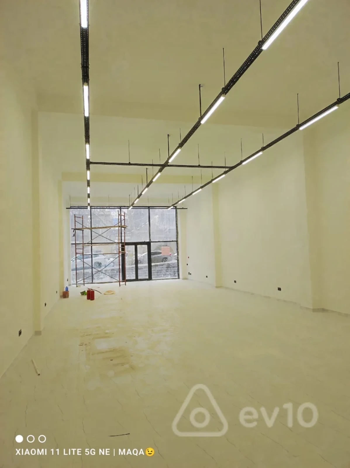 Kirayə verilir mənzil 160 m²