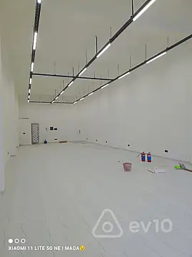 Kirayə verilir mənzil 160 m²