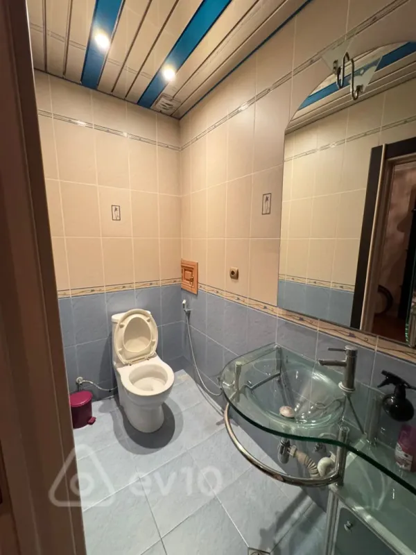 Satılır 3 otaqlı yeni tikili 150 m²